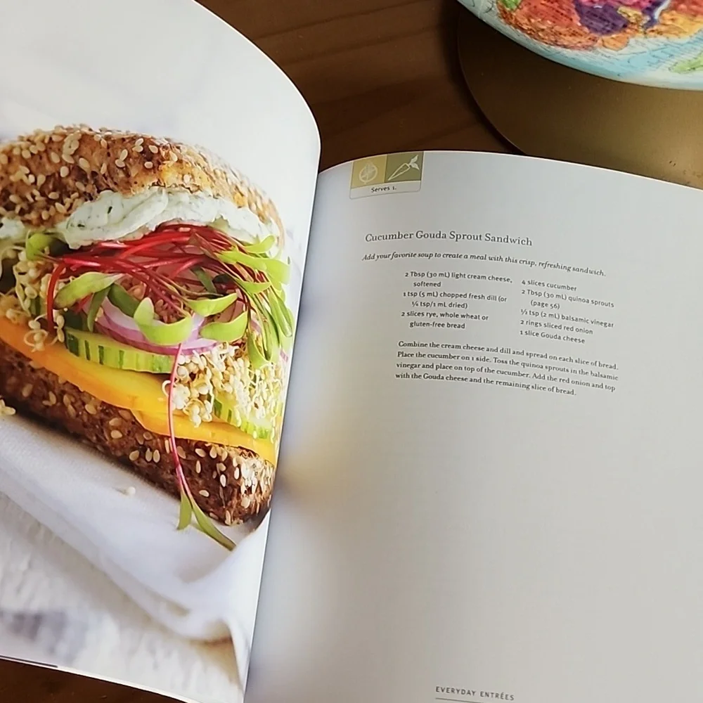 Quinoa: The Everyday Superfood Cookbook - Picture 13 of 13